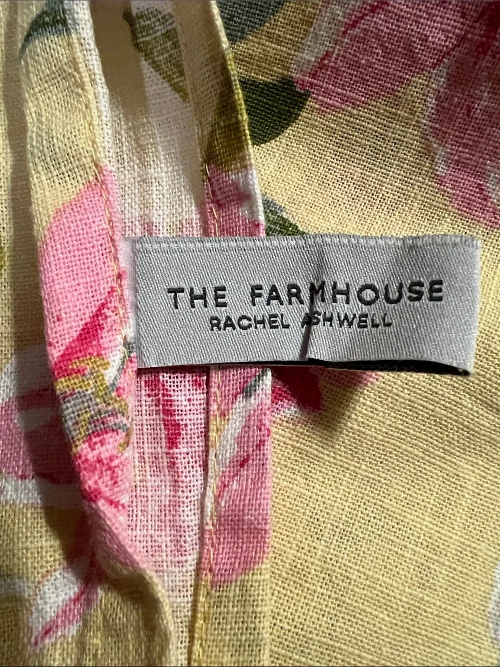 The Farmhouse by Rachel Ashwell Tablecloth yellow with pink Lilies